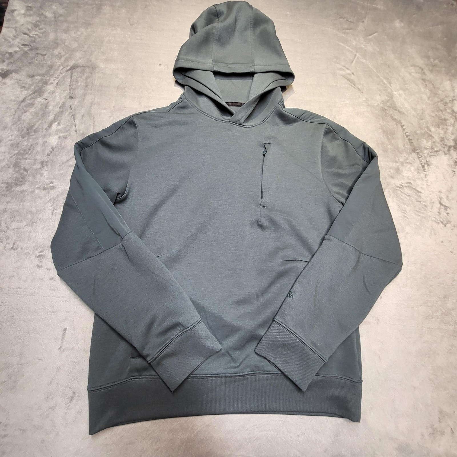 Vrst Hoodie Mens Small Gray Pullover Chest Zip Pocket Stretch Sweatshirt